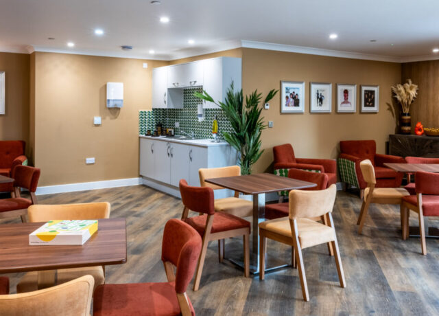 Lindley Park interior kitchen lounge dining room